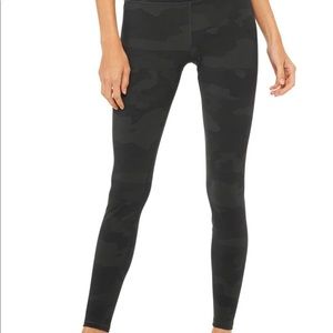 Alo High Waisted Vapor Camo Leggings